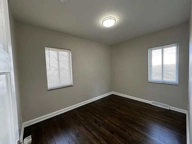 22701 Masonic Blvd — Photo 22