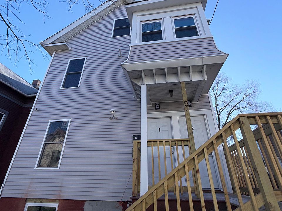 1st image of 52 Ann St #1