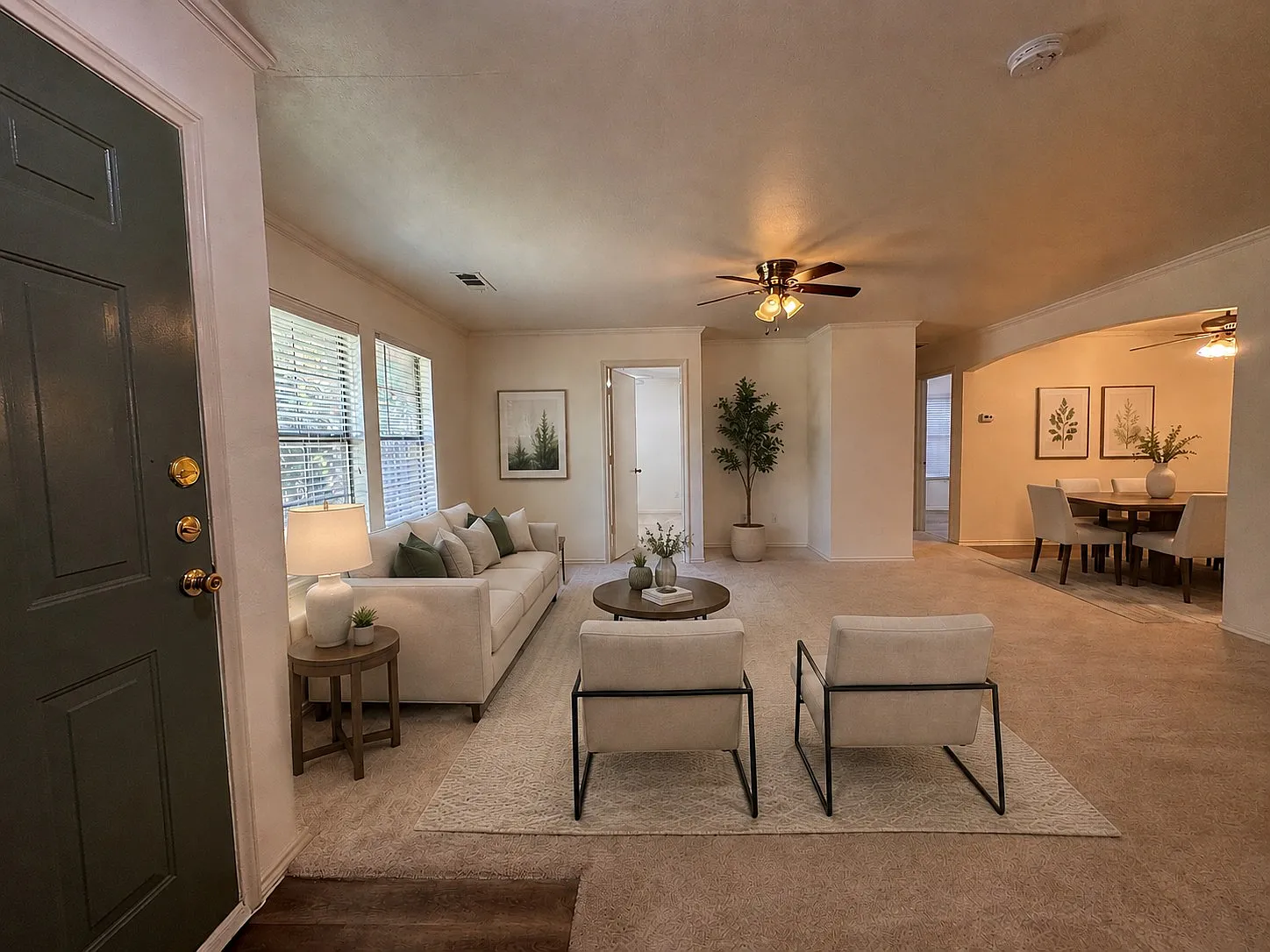 3 bed, 1315 sqft, $1,795 — Photo 3