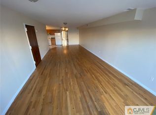 107 Jabez St, Newark, NJ 07105