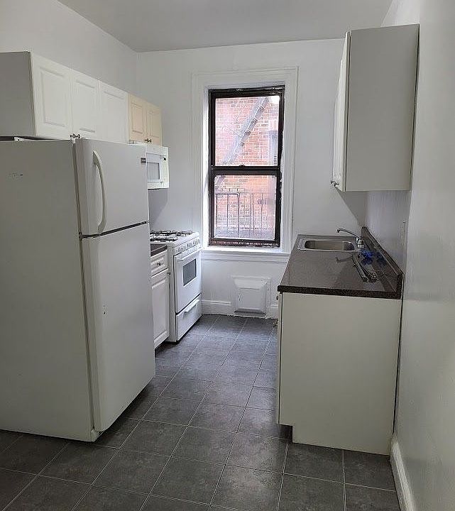 1st image of 35-18 95th St