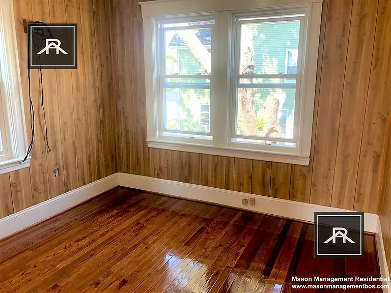 84 Empire St #2 — Photo 9