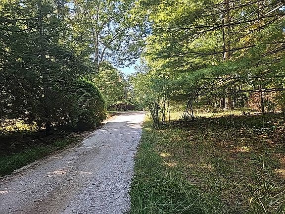 3rd image of 265 Esther Dr