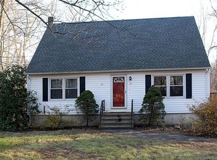 13 Deer Run Rd, Clinton, CT 06413