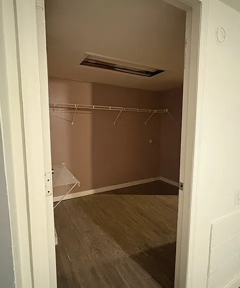 2336 Myra St #B — Photo 12
