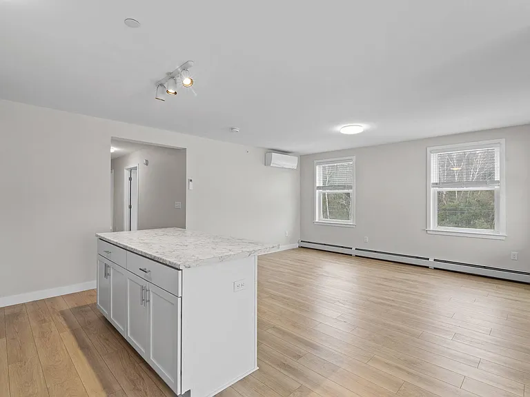 Hayloft Apartments — Photo 72