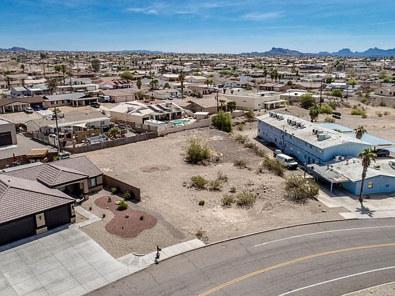 2nd image of 1986 Bahama Ave Lot 16B