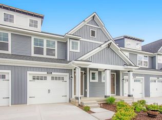 8921 Barrington Ln #35, Georgetown Township, MI 49428