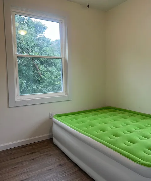 2407 Holliday St — Photo 11