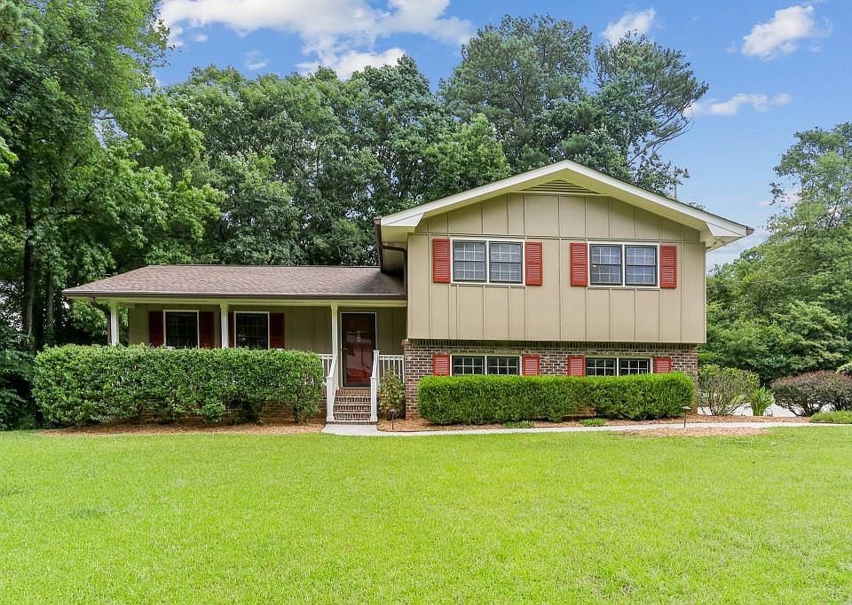 1st image of 2569 Darlene Ct