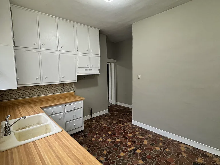 1114 Azalia St — Photo 20