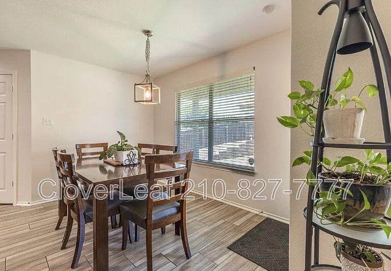 9715 Justice Ln — Photo 12