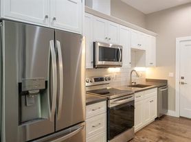 1135 4th Street, San Rafael, Ca 94901 - 201