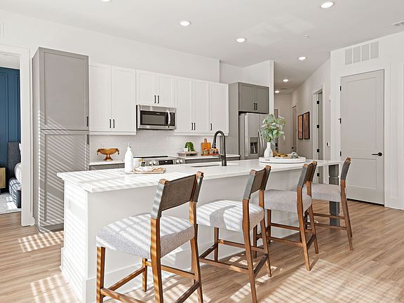 LANA at Lake Norman apartments community photo