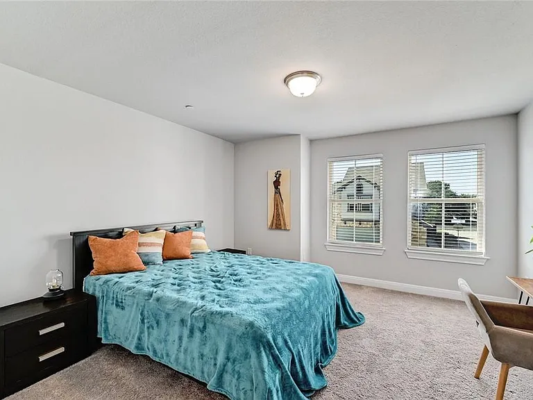 12813 Leatherback Ln — Photo 8