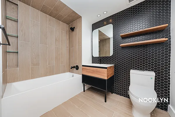 Rented by Nooklyn NYC LLC | media 83