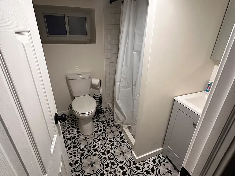 31 Drew St — Photo 5