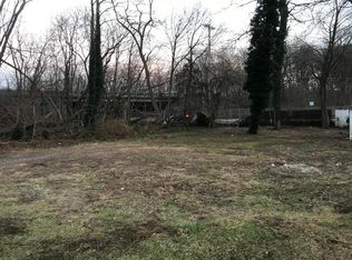 1352 Commodore Rd, Uniondale, NY 11553