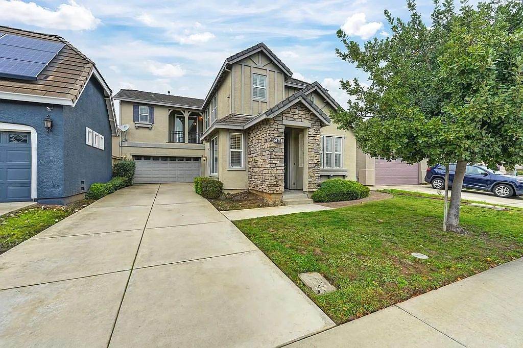 3505 Husch Way photo 1