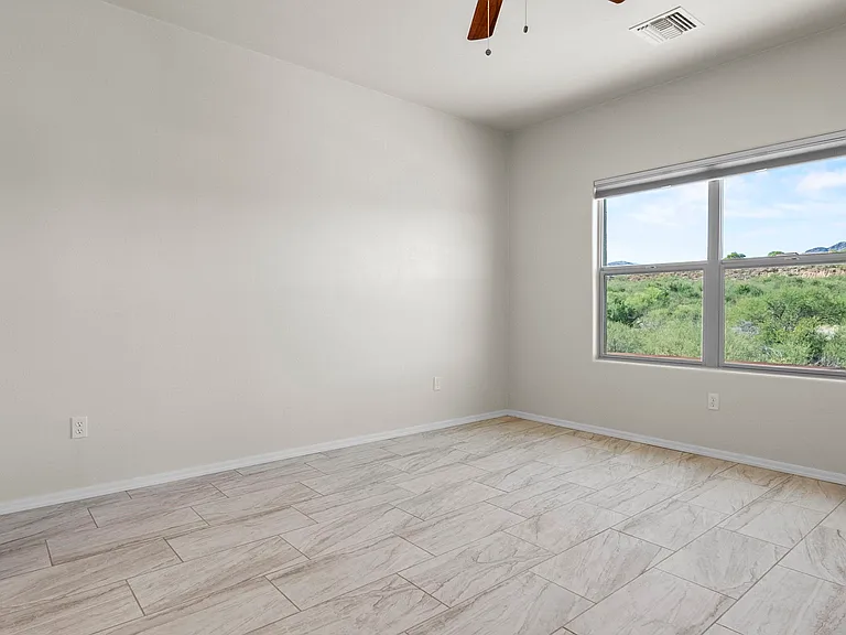 1601 Golden Gate Way — Photo 19