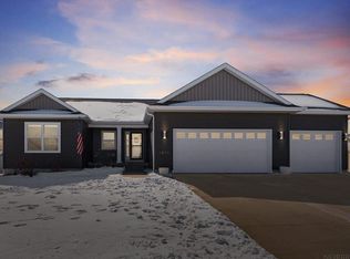 1835 Waxwing Way, Waterloo, IA 50701