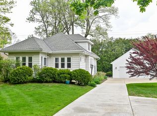 312 E Bradley Rd, Fox Pt, WI 53217