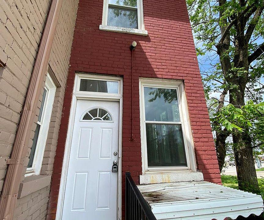 1st image of 4401 Glenway Ave #1