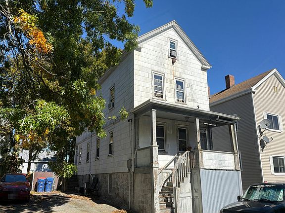 3rd image of 157 Maxfield St