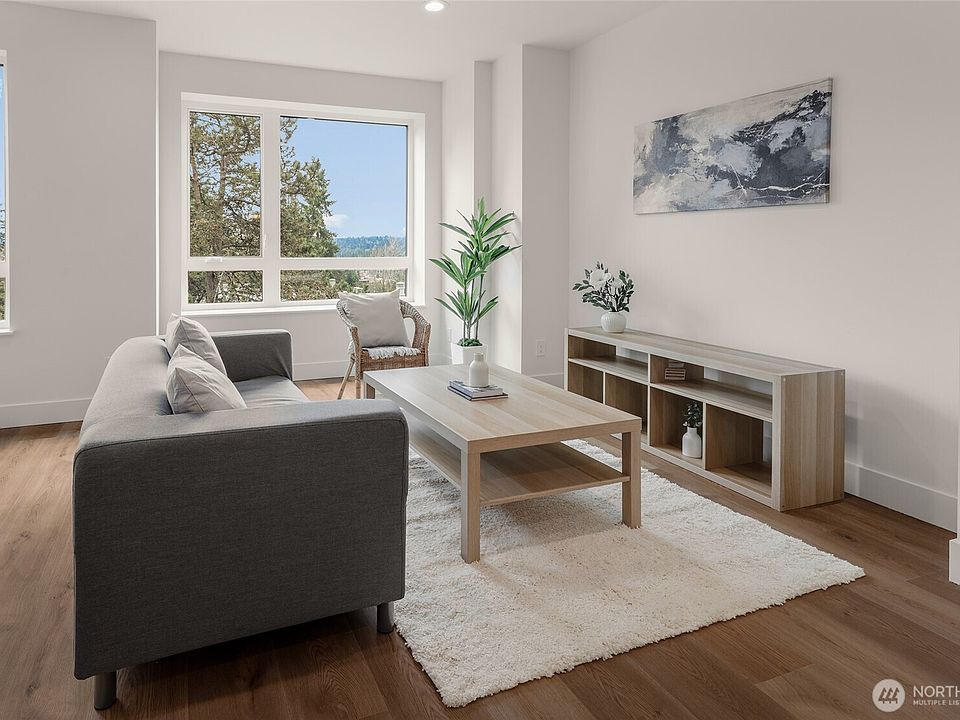 1st image of 8923 166th Avenue NE #105