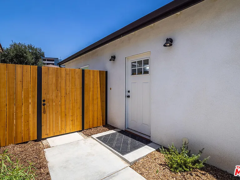 345 Genoa St #ADU — Photo 5