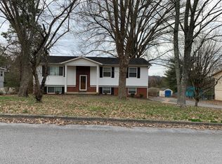 261 Newport Rd, Knoxville, TN 37934