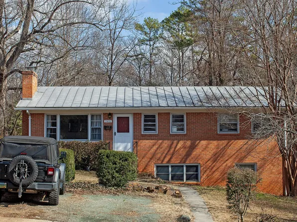 2416 Sunset Rd #A, Charlottesville, VA 22903
