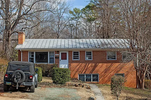 Sunset Rd 2416 Photo 1