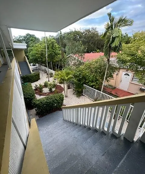 1928 Jefferson St #4 — Photo 32