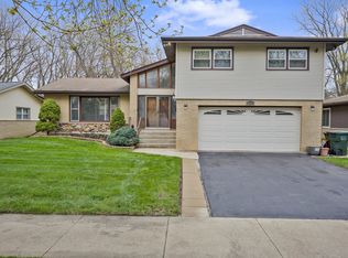 19213 Center Ave, Homewood, IL 60430