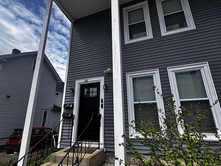 286 Lake Ave #1 — Photo 5