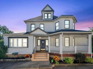 92 Wavecrest St APT 2, Valley Stream, NY 11581