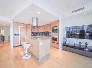 1281 Cordova St W #1902, Vancouver, BC V6C 3R5