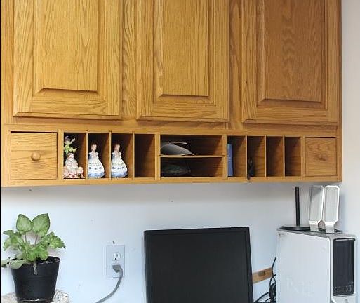 Kitchen office space