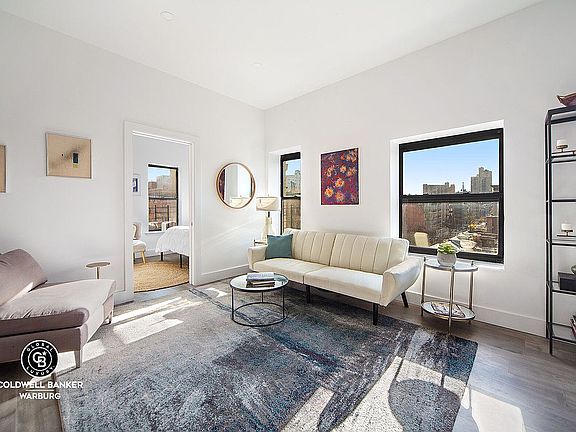 3rd image of 411 Manhattan Ave APT 11