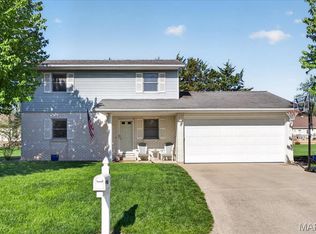 125 Roosevelt Dr, Waterloo, IL 62298