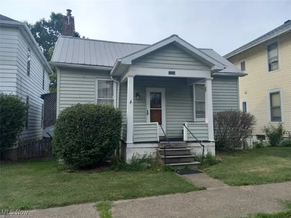 1243 Gomber Ave, Cambridge, OH 43725