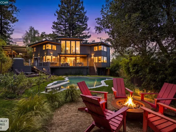 32 Los Dedos Rd, Orinda, CA 94563