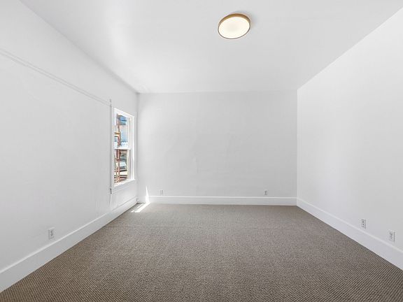 3rd image of 320 Harriet St