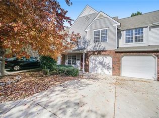 10618 Yellow Rose Ln, Charlotte, NC 28269