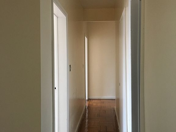5th image of 1042 Union St APT 2B