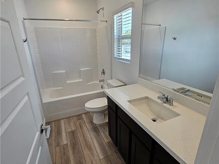2112 Abraham Ave — Photo 32