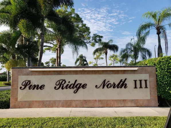 719 Sunny Pine Way #H1, Greenacres, FL 33415