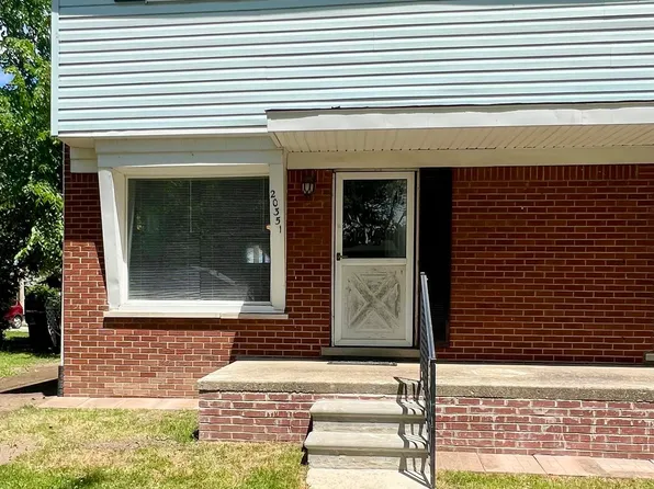 20351 E Eight Mile Rd, Saint Clair Shores, MI 48080