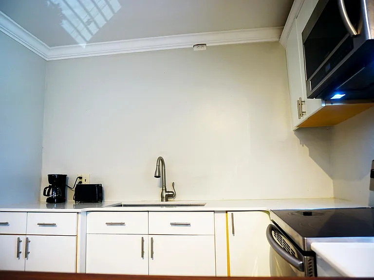 914 SW 8th Ave #57 — Photo 8
